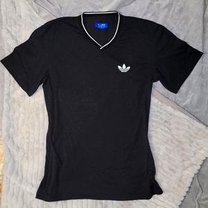 Adidas mens v-neck tshirt